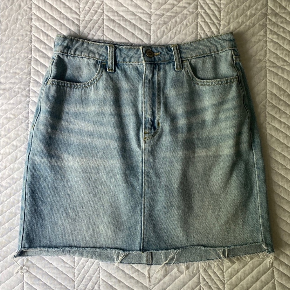 HOLLISTER DENIM SKIRT